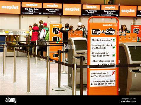 Easyjet Check In