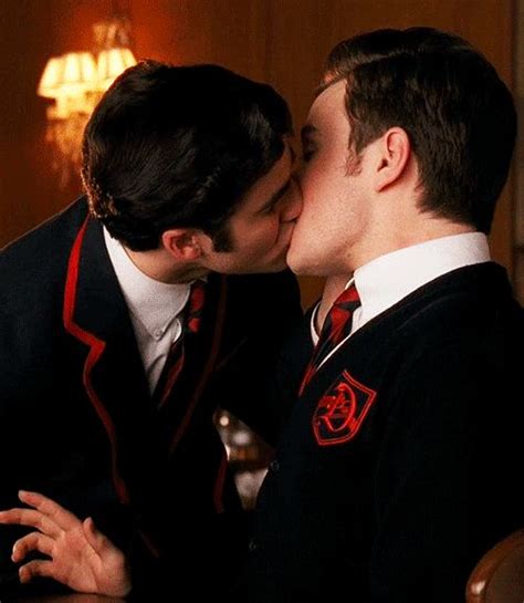 Épinglé par darren blaine kurt grizou chri sur les warblers | Amour