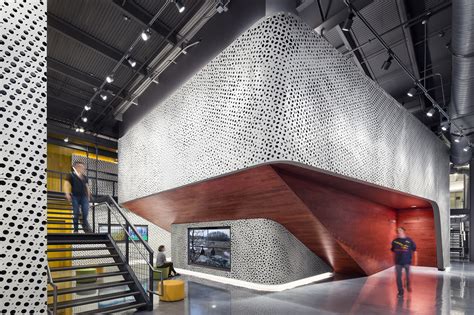 Pratt Institute's New Film/Video Department Building / think! | ArchDaily