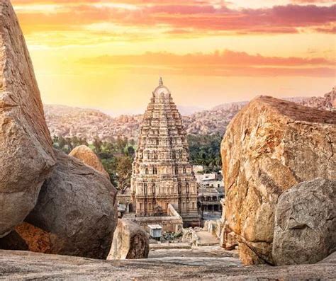 Famous Temples and Places to Visit in Hampi | Femina.in