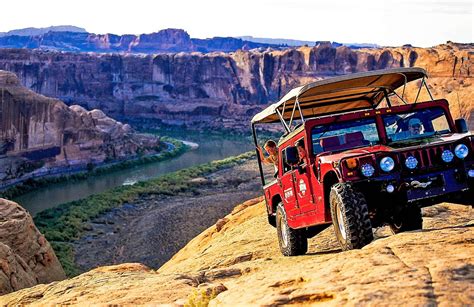 4x4 Sunset Hummer® Safari at Moab Adventure Center