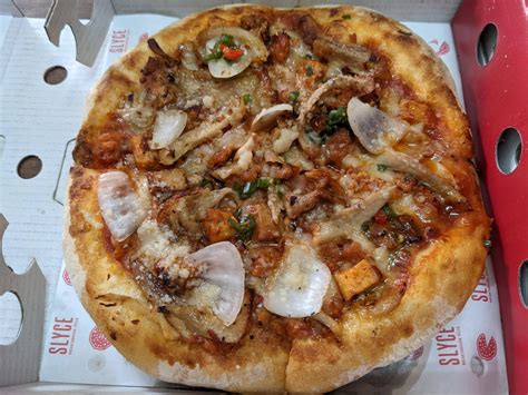 Slyce Pizza: Excellent Gourmet Pizza | FoodPlexus