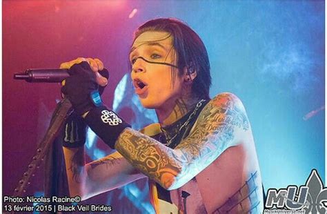 1000+ images about Andy biersack on Pinterest | Satan, Black veil and ...