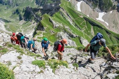 Alps Hiking | Walking & Hiking in Switzerland | Hike the Alps