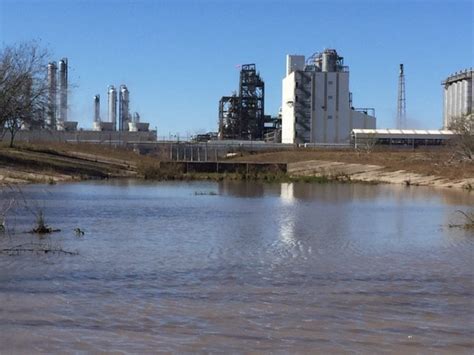 Formosa Plastics’ Pollution of Texas Waterways Hit by Civil Trial, Protests