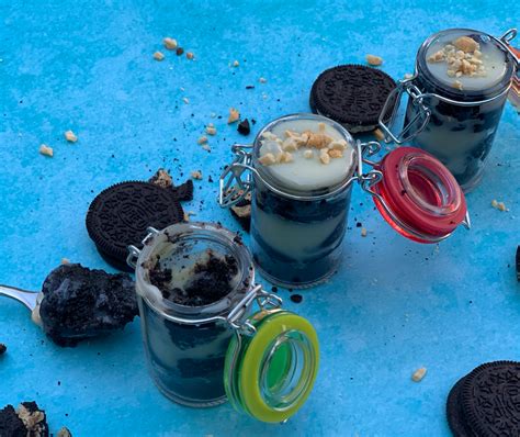 No Bake Peanut Butter Oreo Cheesecake Shooters - What's On Parker's Plate