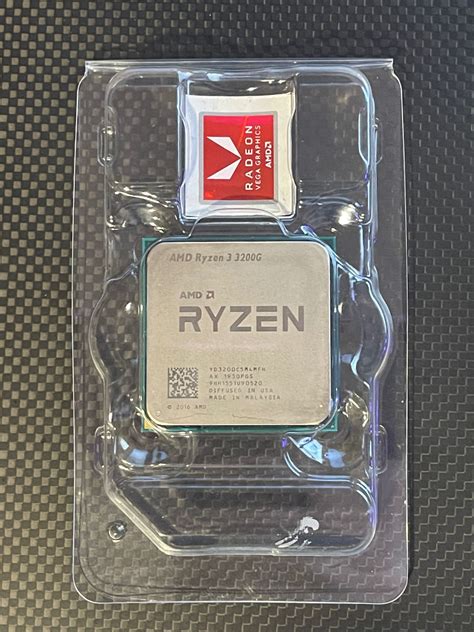 Used, AMD Ryzen 3 3200G with cooler and box | Jawa