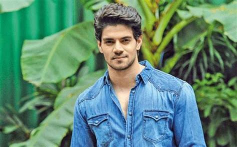 Sooraj Pancholi Lifestyle, Age, Height, Weight, Family, Wiki, Net Worth ...