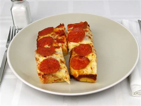 Calories in 4 piece(s) of Little Caesars Deep Dish Pepperoni Pizza.