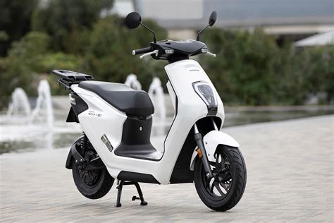 Honda EM1 e scooter: Details of first new electric unveiled