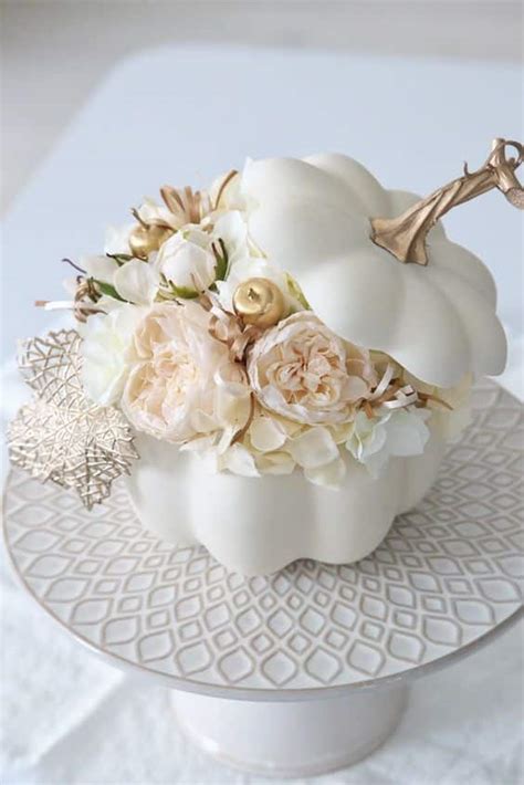 15+ Adorable Pumpkin Centerpieces