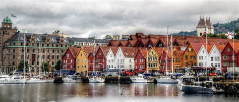 5-five-5: Bryggen (Bergen - Norway)