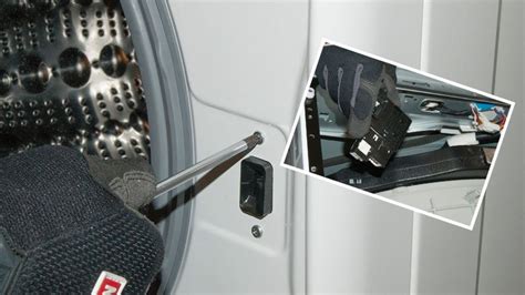 How to Replace a Door Lock on a Samsung Washer Correctly?