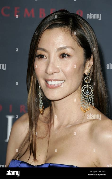 MICHELLE YEOH MEMOIRS OF A GEISHA PREMIER KODAK THEATER HOLLYWOOD LOS ...