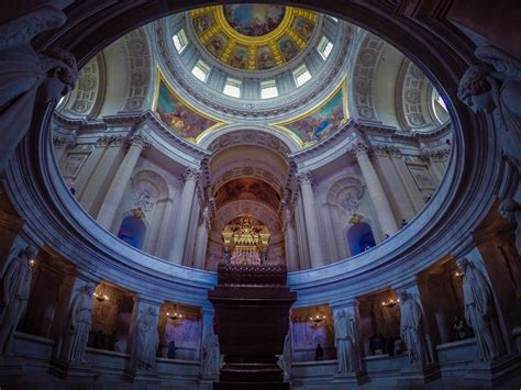 Napoleon’s tomb in Les Invalides – Hillfamily dot net