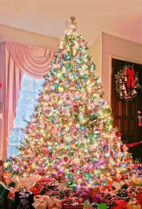 🎄🎄🎄 | Vintage christmas tree decorations, Beautiful christmas trees, Beautiful christmas