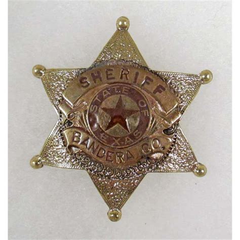 BANDERA COUNTY TEXAS SHERIFF POLICE LAW BADGE - BRASS & ENAMEL