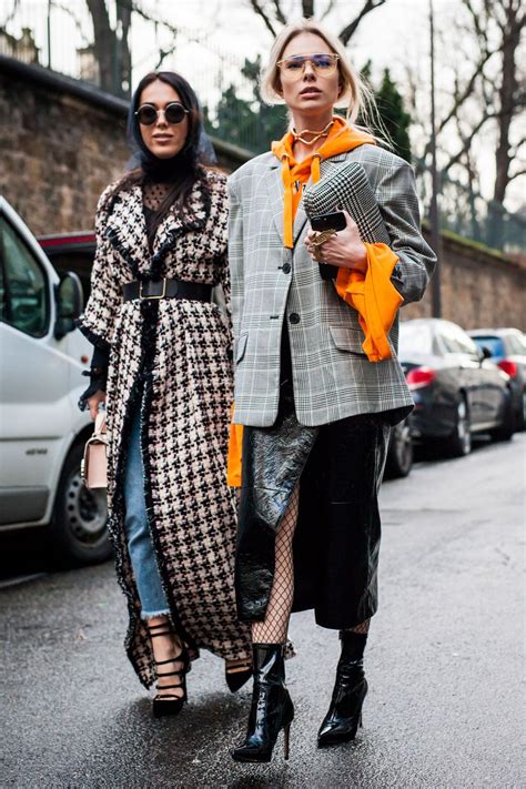 Street styles: Paris Fashion Week, street style