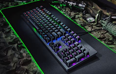 Razer Huntsman Opto-Mechanical Switch Keyboard Debuts - Benchmark ...