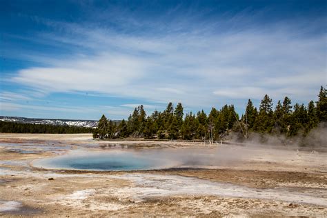 2018-04-28 Yellowstone Geysers-1 – Land Splash