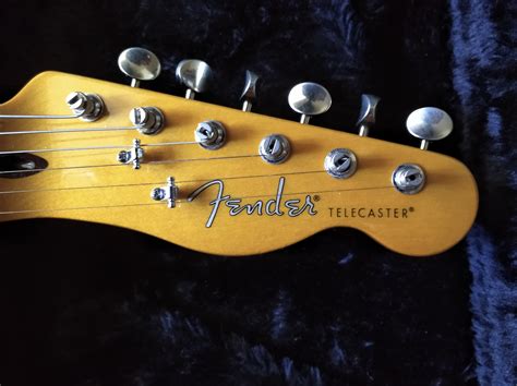 Modern Player Telecaster Thinline Deluxe Fender - Audiofanzine