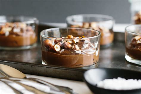 Chocolate Avocado Pudding (vegan, dairy-free) | Downshiftology