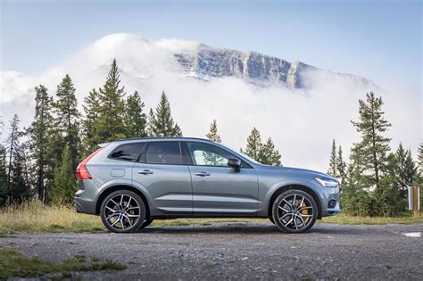 First Drive: 2020 Volvo XC60 Polestar Engineered | The Detroit Bureau