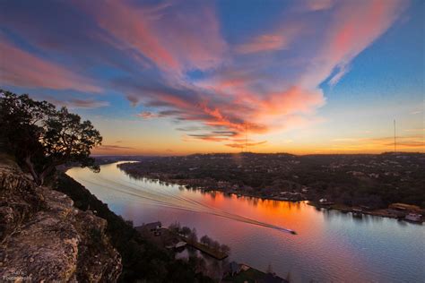 Mount Bonnell Sunset by Kyle Sun / 500px