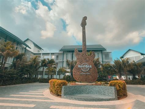 The Hard Rock Hotel Desaru Coast, Johor - She Walks the World