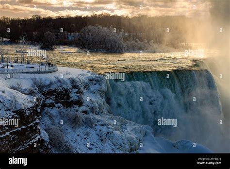 Niagara Falls in Winter Stock Photo - Alamy