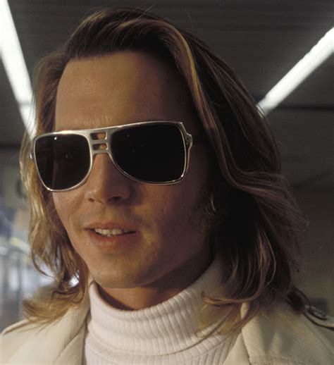 Johnny Depp sunglasses in Blow | Sunglasses ID - celebrity sunglasses