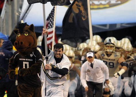 2014 Famous Idaho Potato Bowl | Boise State Football Coverage ...