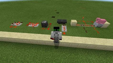 A guide to redstone: Comparator Redstone Clock | Minecraft Amino