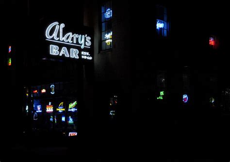 Alary's Bar, St Paul, MN | And it looks like every beer sign… | Flickr