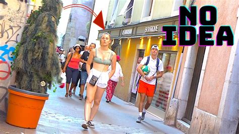 BUSHMAN PRANK, (AMAZING SCARES IN FRANCE) EPIC - YouTube