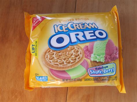 Review: Nabisco - Rainbow Sherbet Ice Cream Oreo Cookies | Brand Eating