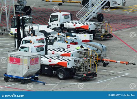 Ground Handling Equipment at Changi Airport Editorial Photography ...