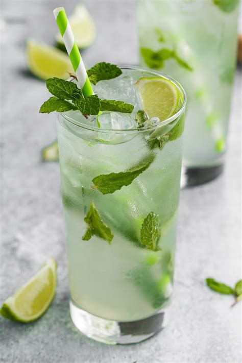 Virgin Mojito (Non-Alcoholic Mojito Mocktail) - 40 Aprons