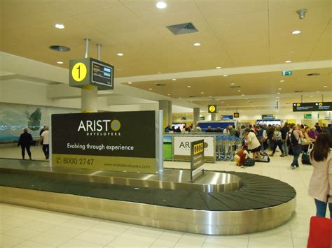 Paphos Airport Arrivals | Paphos Airport