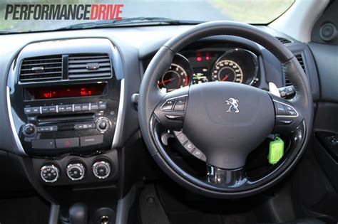 2012 Peugeot 4008 Allure interior
