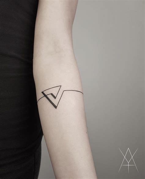 Simple Tattoos - Tattoo Insider | Shape tattoo, Sleeve tattoos, Geometric tattoo