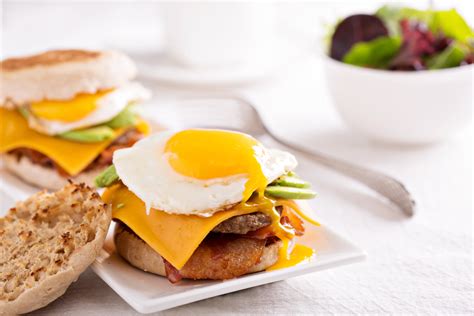 Ultimate Breakfast Burger - Alisons Pantry Delicious Living Blog