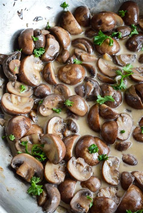 Creamy Sauteed Mushrooms - WonkyWonderful