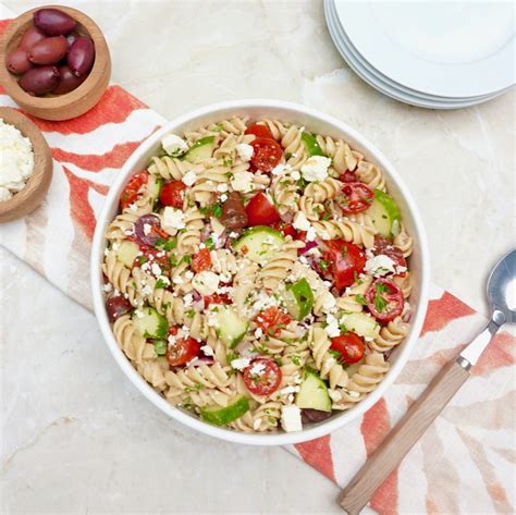 Easy to Make Greek Whole Wheat Pasta Salad Recipe