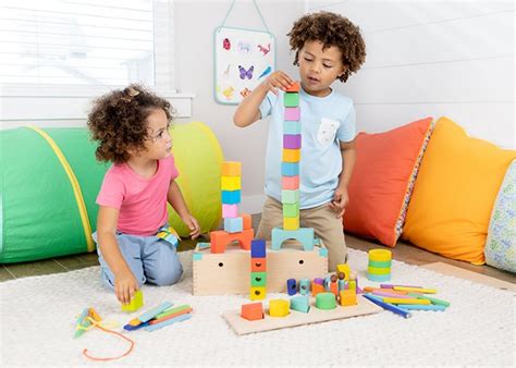 Development benefits of building blocks for kids | Lovevery