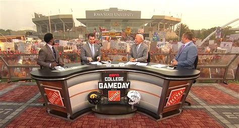 College GameDay crew picks winners of multiple B1G games