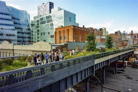 Art, Architecture and History Private Tour at The High Line