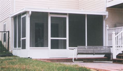 Screen enclosures and screened-in porches | Estevez Aluminum | Estevez ...