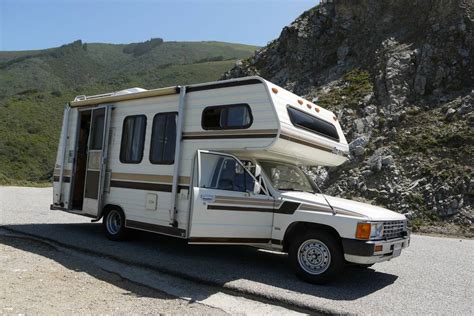 1984 Toyota Dolphin Motorhome For Sale in Berkeley, CA