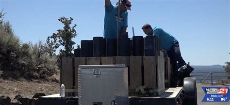 Crews set up for Pilot Butte's big fireworks show - KTVZ